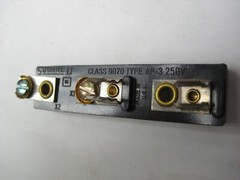SQUARE D 9070AP-3 FUSE BLOCK NSNP