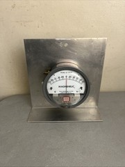 Dwyer Instruments 2300-0 Dwyer Magnehelic Pressure Gauge, 0.25In To 0 To 0.25In