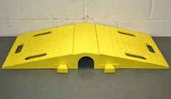 Checkers Diamondback Modular Ramp Bridge UHB2025, 3″ Channel, Cable Hose Wire