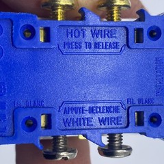 LOT OF 17 EATON Outlets Duplex Receptacle 15A 125V White-Blue 🔔