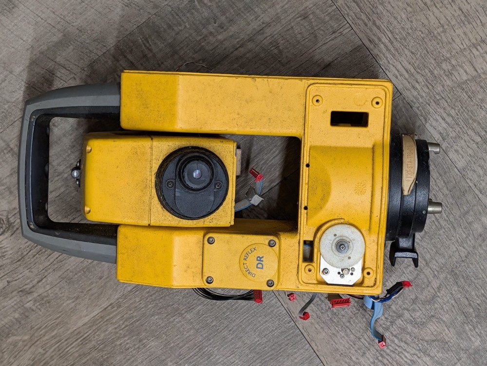 Trimble 5603 DR Standard Total Station S/N 81210108 Disassembled For Parts Repai