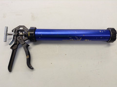 NewBorn Caulk Gun Sausage Blue 24 oz