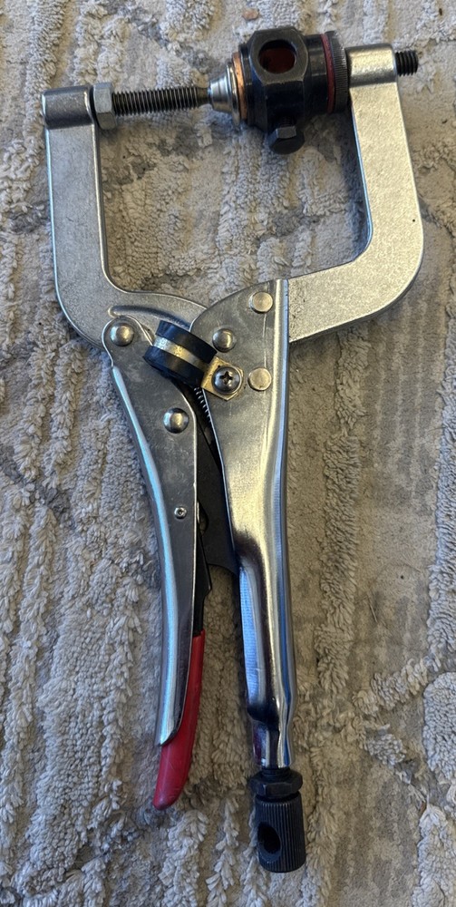 Unmarked Strong Hand Ground Hog Clamp GP950 – GP-950 ? UMPCO