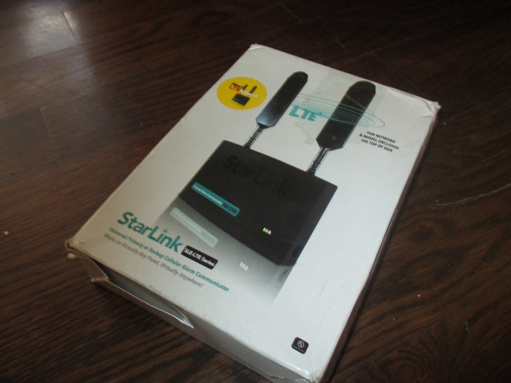 StarLink 3 SLE-LTE Series SLE-CDMA Series Communicator Open Box
