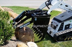 NEW 42″ MINI ROOT GRAPPLE ATTACHMENT – Bobcat MT50 MT52 Skid Steer Track Loader