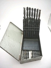 Vintage Huot Drill Bit Index Made in USA 25 Piece Case Bits *1 Bit Missing*