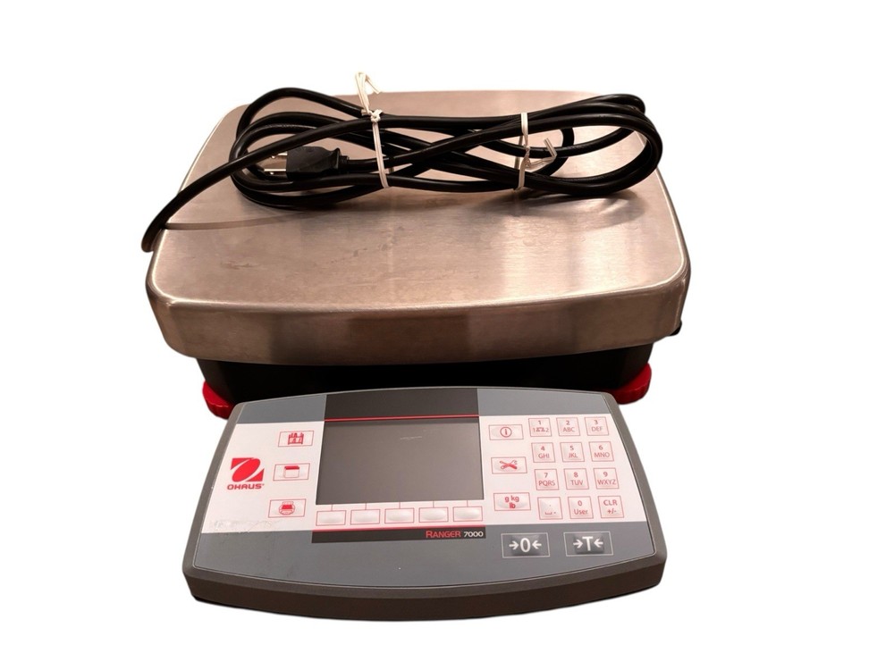 Ohaus R71MD15 Ranger 7000 Bench Scale in Excellent Condition. 30 Day Warranty.