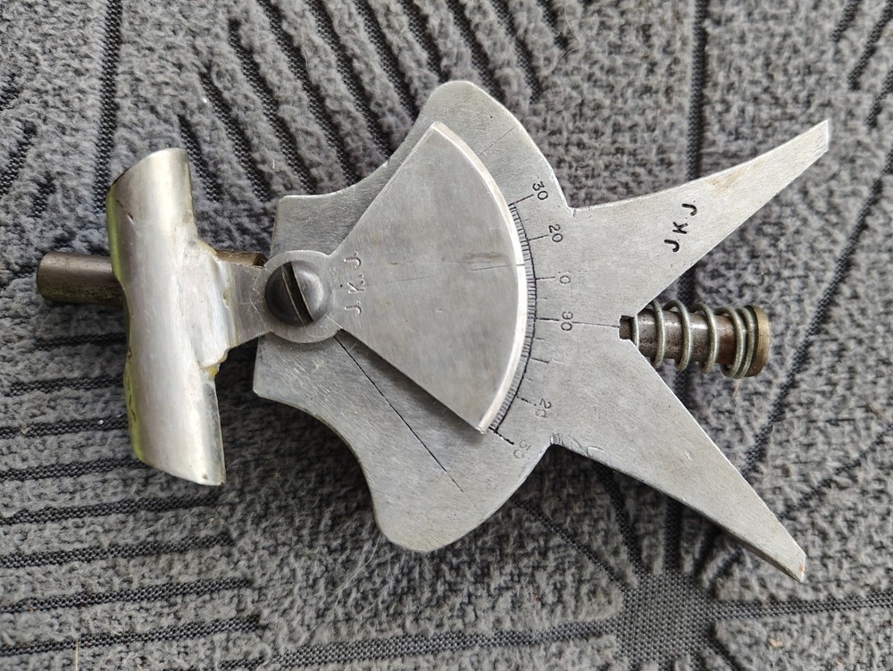 🗽CURV-O-MARK PIPE LAYOUT TOOL 0-30 DEGREES MACHINIST/TOOLMAKER