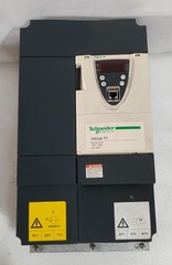 SCHNEIDER ELECTRIC ALTIVAR 71 ATV71HD15N4Z AC SPEED DRIVE 15KW-20HP 380/480V