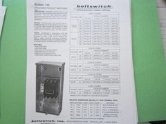 BOLTSWITCH ENPT324, Fusible Pullout Switch, 3 phase 4 wire, 200 amp, 3R outdoor
