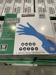 Kirkland Signature 467120 Nitrile Exam Gloves, Medium – 200 Count (2 Pack)