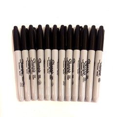 12 Sharpie 30001 BLACK Permanent Markers Fine Point Tip NEW BLIND SHIP AVAILABLE
