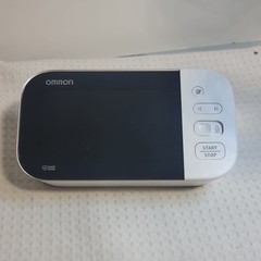 Omron Arm-Type Digital Blood Pressure Monitor HEM-FL31-B Bluetooth