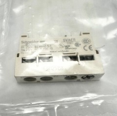 (2) Schneider Electric GVAE11 Plug In Auxiliary Contact Block, 250V