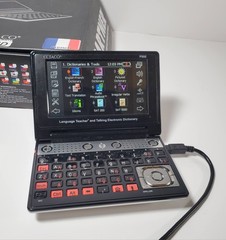Ectaco Partner Electronic Translator Teacher FRENCH P900 B-3 W/ GPS SD Cards Etc