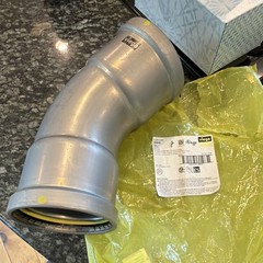 Viega MegaPressG 4″ x 4″ 45° Elbow Carbon Steel Pipe Fitting 28640