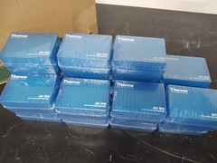 Thermo Scientific ART™ Barrier Pipette Tips in Lift-off Lid Rack Catalog 2065E