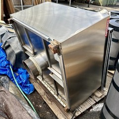 Captiveaire 42″x42″ Exhaust Hood Model 4224 VHB with 3 Skirt Panels