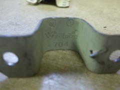 NEW Wiremold V704 Strap, 700 Series *FREE SHIPPING*