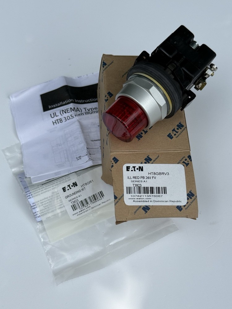 Eaton HT8GBRV3 Illuminated Red Push Button 24V – New