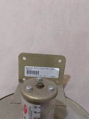 Dwyer 1640-0 Floating Contact Null Switch for High and Low Actuation