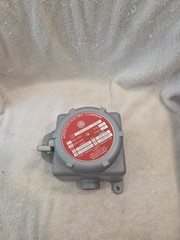 Appleton Electric Company, GUSC753, 3 POLE, Switch, Explosion Proof, NOS