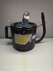 Lumax LX-1534 Black 4 Quart Flow Control Measure Can with a Flexible Spout.