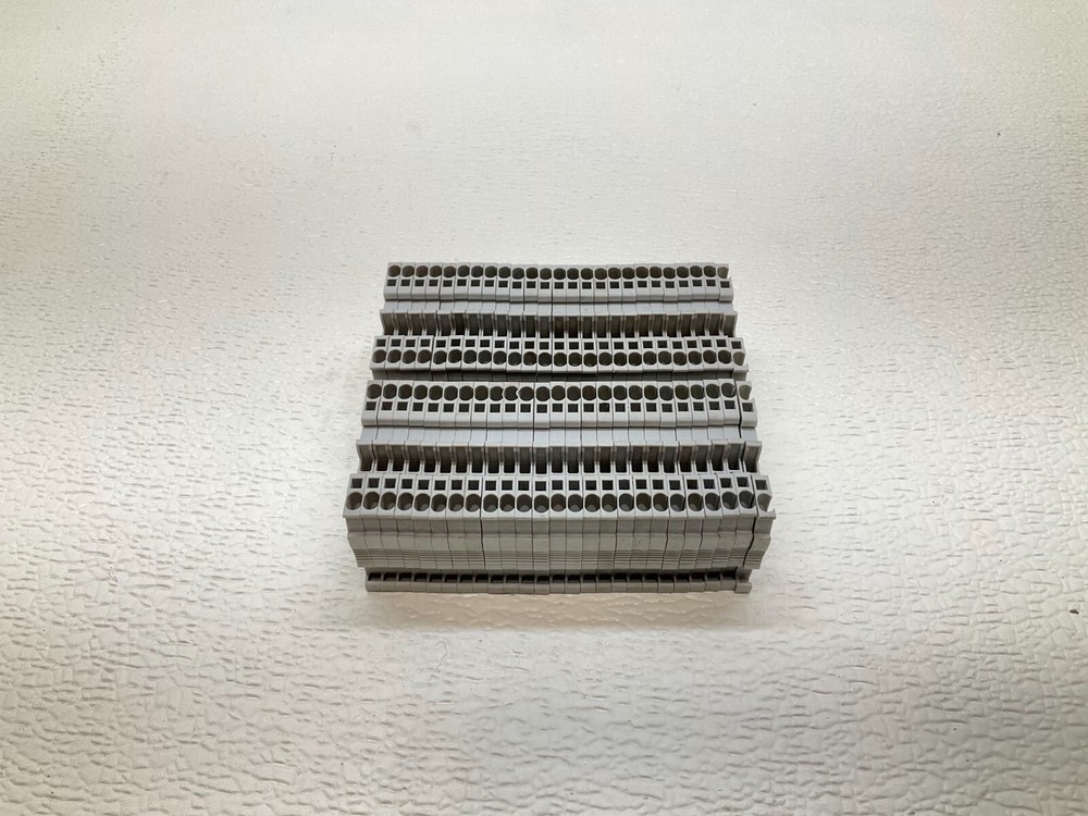 Phoenix Contact ST 1,5 Gray Grey Wire Terminal ST 1.5 Lot of 50 (VT)