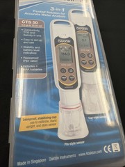 Oakton WD-35634-35 PCTSTestr 50 pH/Cond/TDS/Salinity Pocket Tester
