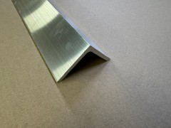 1/4″ x 4″ x 4″ Aluminum Angle x 18″ Long, 6061 Aluminum