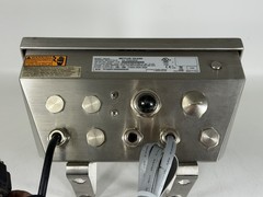 Mettler Toledo IND570 Harsh Industrial Weighing Terminal – Working