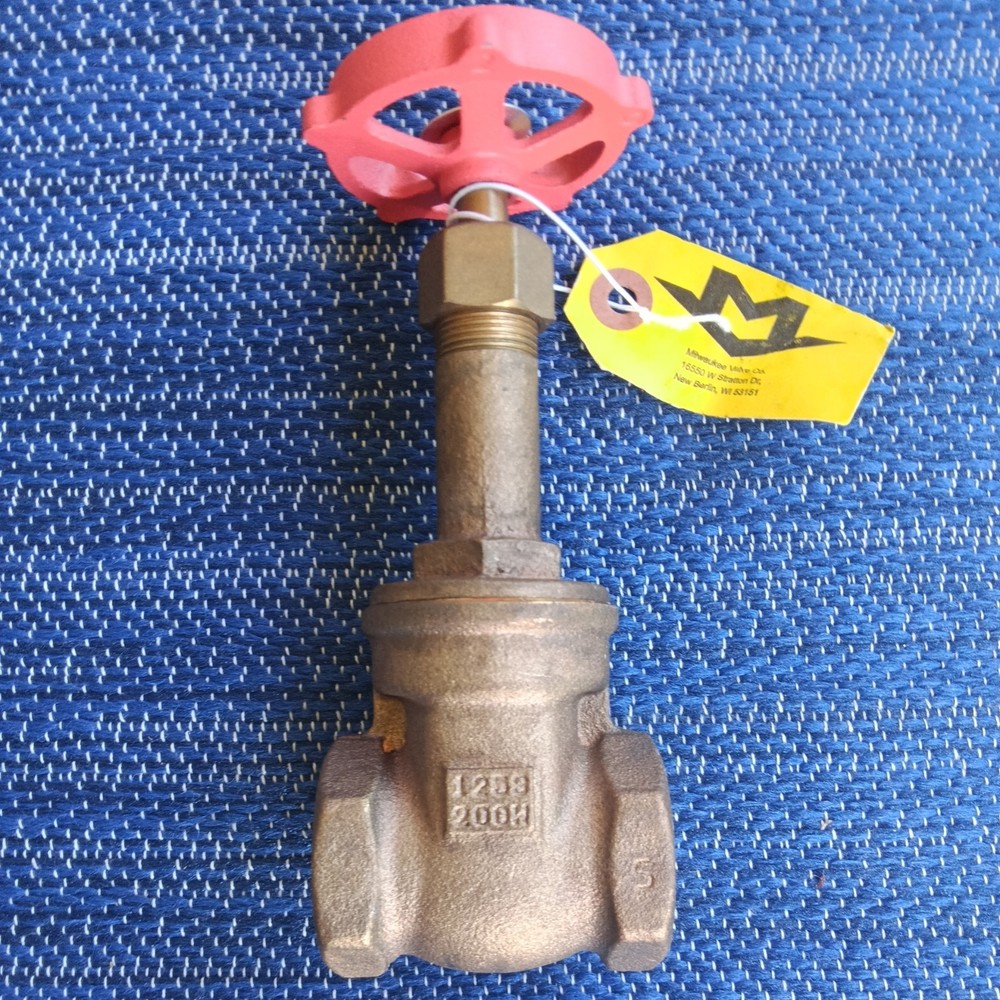 NOS Milwaukee 1” FNPT 125 SWP 200 WOG Bronze Gate Valve Fig 148