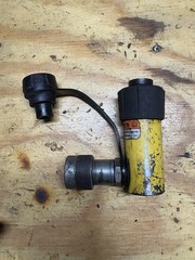 Enerpac RC 51 Trio Hydraulic Cylinder Single Acting 5 tons Capacity 1″ Stroke
