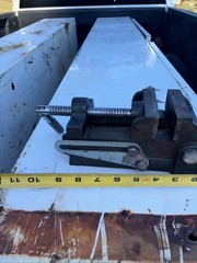 VTG 3-1/2″ Jaw 90* Degree Angle Tilting Drill Press Vise Machinist Grt Cnd