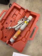 ​S&C Loadbuster 5300R3 Loadbreak Tool 14.4/25kV 600A With Orange Case & Manual