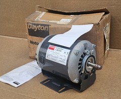 Dayton 6K722A Split Phase Motor 1/4 HP 115 Volt 1725 RPM 1ph