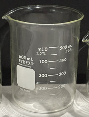 PYREX Glass Beakers Laboratory Science Equipment 1000 ml-600 ml-250 & 100
