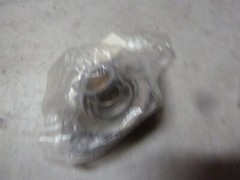 LPM LP100-1370 : THERMOSTAT w/gasket Made in USA 100-1370 LP1001370 LP 1001370