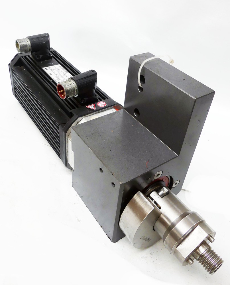 Lenze MDSKSR056 servo motor 3400 r/min 1.8 kW -unused-