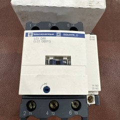 SQUARE D LC1D65G7 SCHNEIDER ELECTRIC TELEMECANIQUE CONTACTOR 120V 50/60Hz 50HP