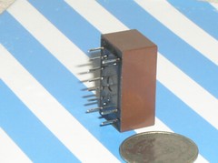 1 NAIS L2-5V DPDT 5V VOLT TWO COIL .5 A 5 V DC PCB LATCHING DC-RF 1.5 GHZ RELAY
