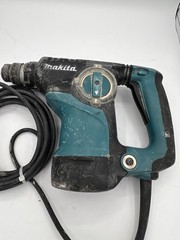 Makita HR2811F 1-1/8 SDS-Plus Rotary Hammer Drill 3-Mode Corded w/ LED