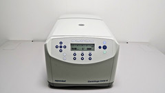 Eppendorf 5430R Centrifuge with New A-2- MTP Fixed Angle Rotor