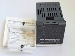 Shinko BCS2R00-10 Digital PID Temperature Controller Panel Mount