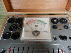 Superior Instruments Model TV-11 Vacuum Tube Tester Great Condition Working Read