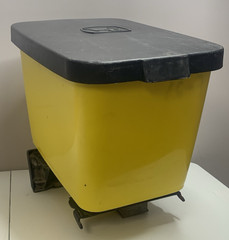 John Deere Planter Insecticide Box A58499 with Lid AA53856 & Meter A50861