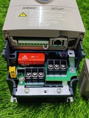 SCHNEIDER ELECTRIC ( ATV71 ) ALTIVAR 71 ATV71HU15N4Z 1.5 KW 2 HP AC DRIVE