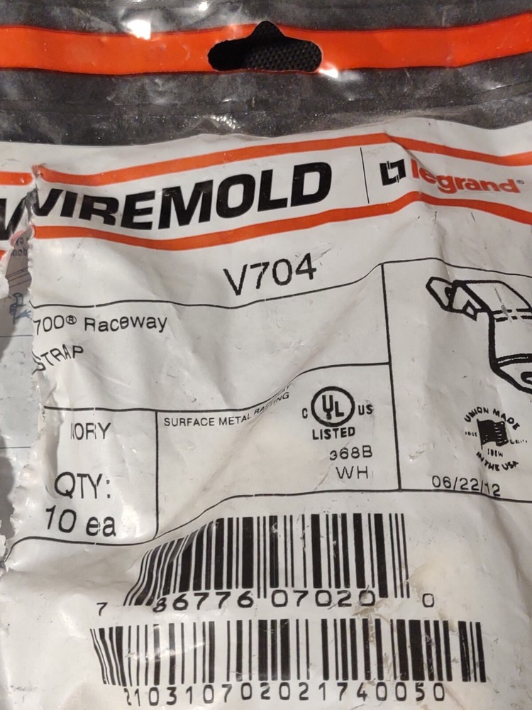 GENUINE WIREMOLD LEGRAND V-700 SERIES RACEWAY STRAP V704 9PK NEW IN OPEN BOX.