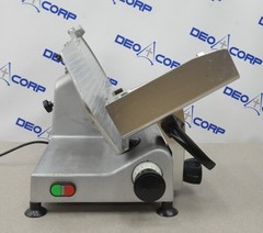 Avantco SL312 12″ Semi-Automatic Gravity Feed Meat Slicer 1/3 hp