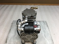 GAST 74R135-P123-H200X 1/4HP 100PSIG 110V 7185-0085 Rocking Piston Vac Pump